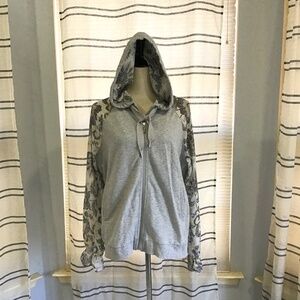 Susan Graver Gray Hooded Sweatshirt Relaxed Style